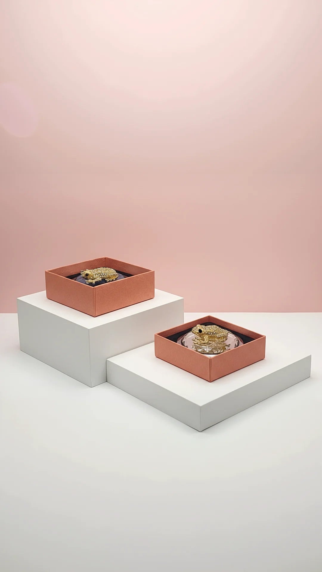 Crystal Frog Compact Mirror & Gift Box