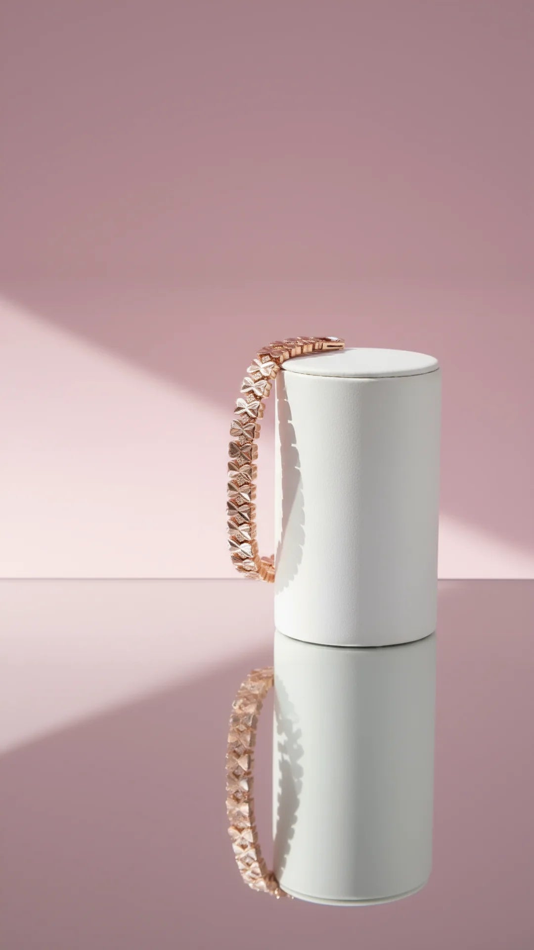 Gold Bow Link Bracelet