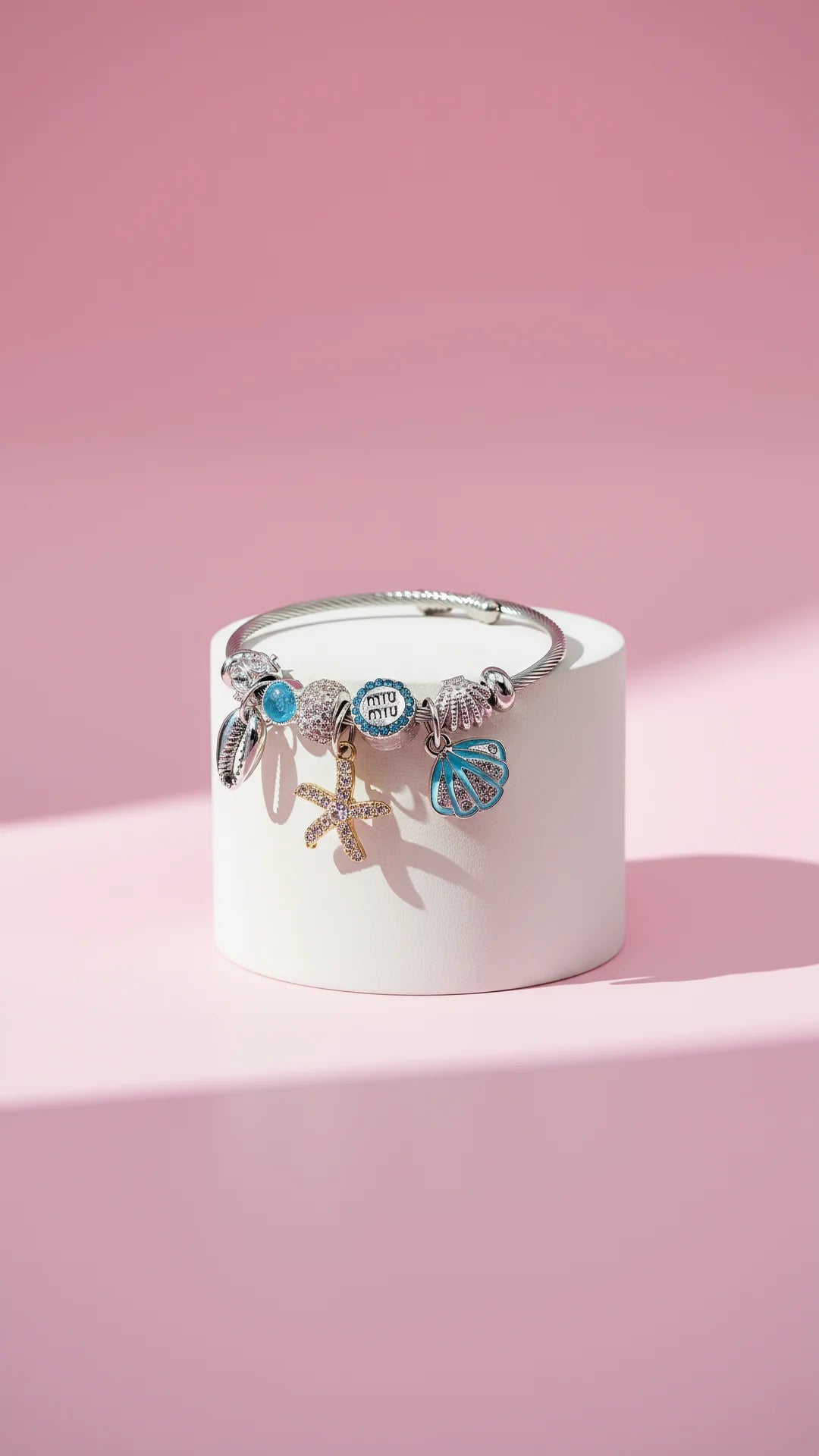 Starfish & Seashells Crystal Charm Breaded Bracelet