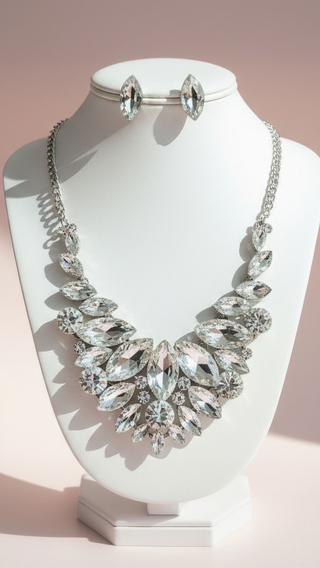 Queen Crystal Necklace & Earrings Set