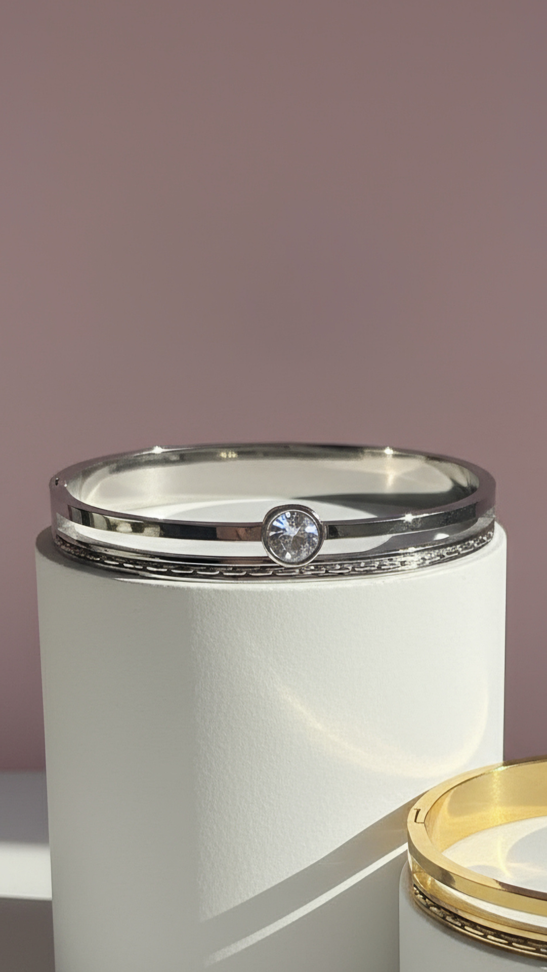 Stainless Steel Round Cut Crystal Bangle