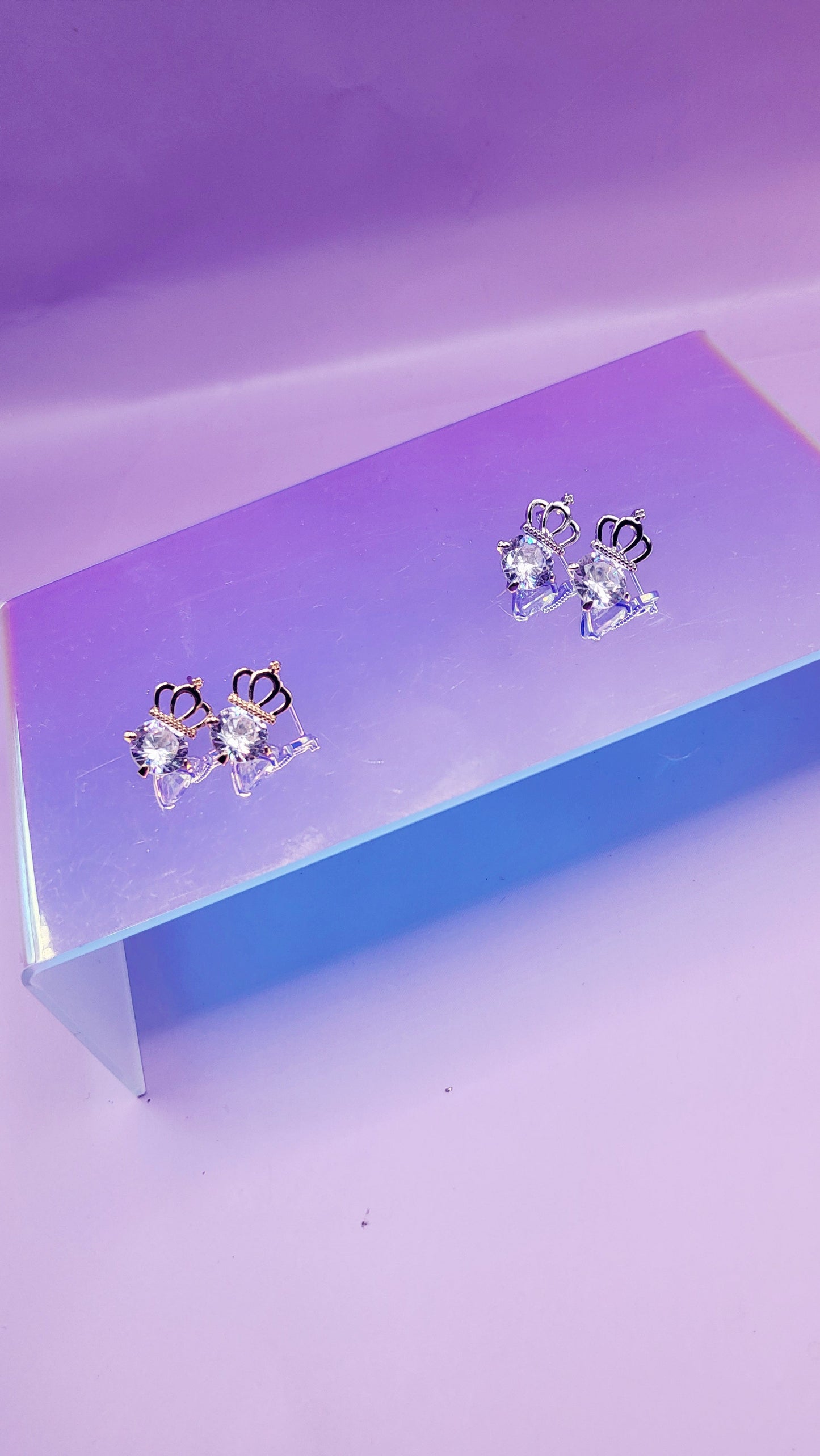 Queen Crystal Stud Earring