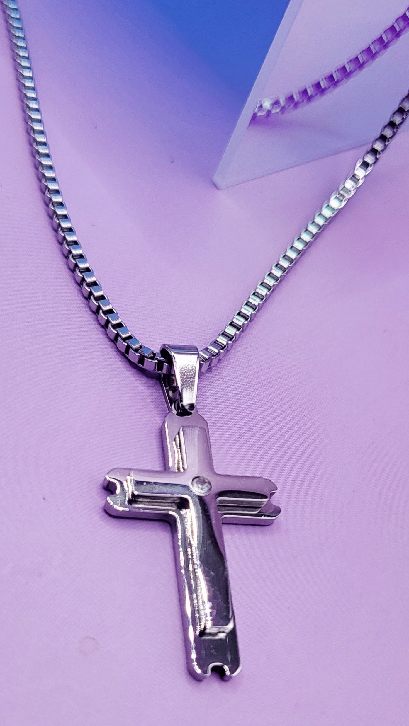 Elegant Silver Cross Necklace