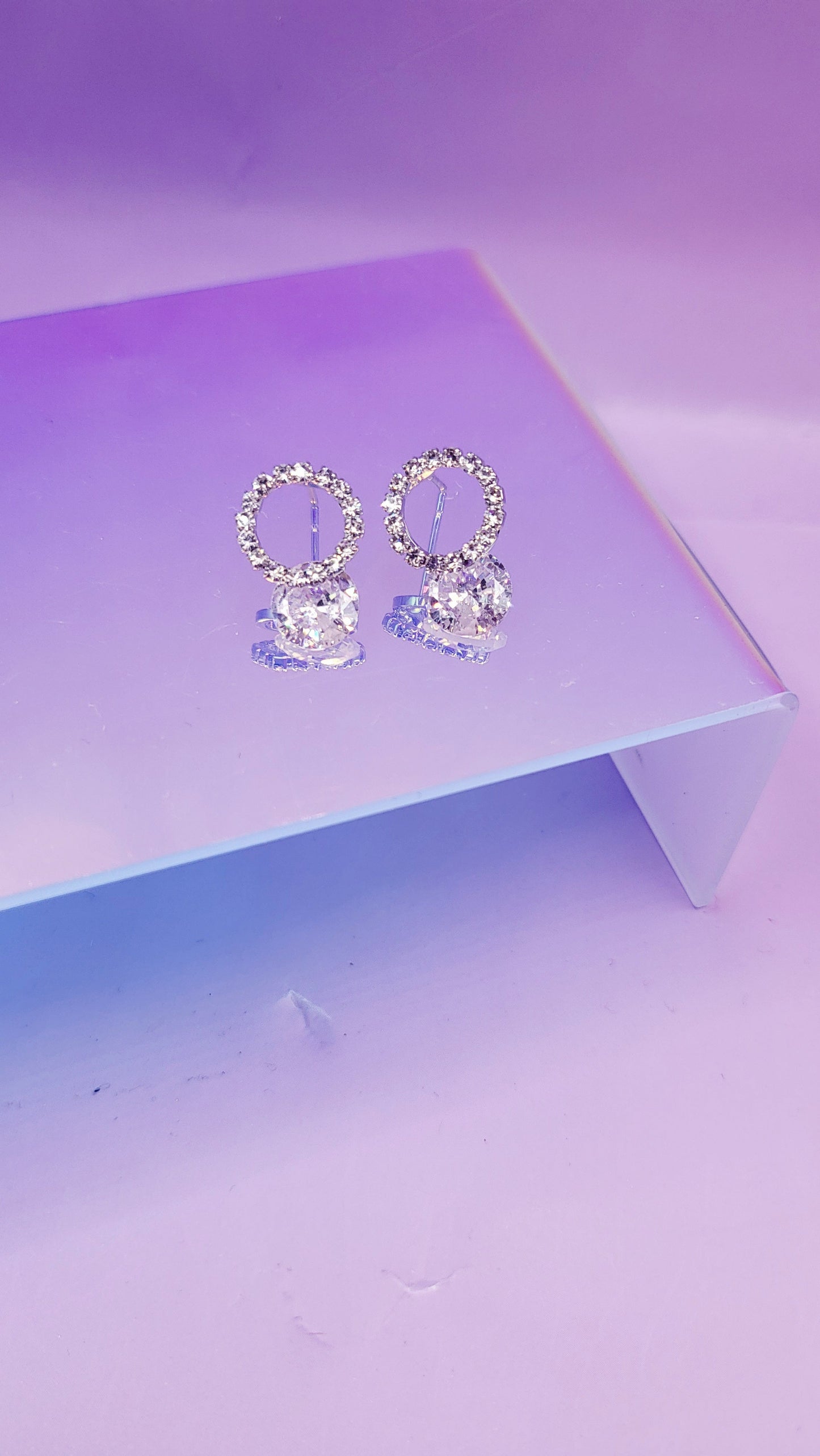 Luxe Halo Crystal Stud Earring