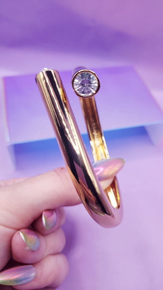 Sasha Signature 🖤 Crystal Tip Bangle