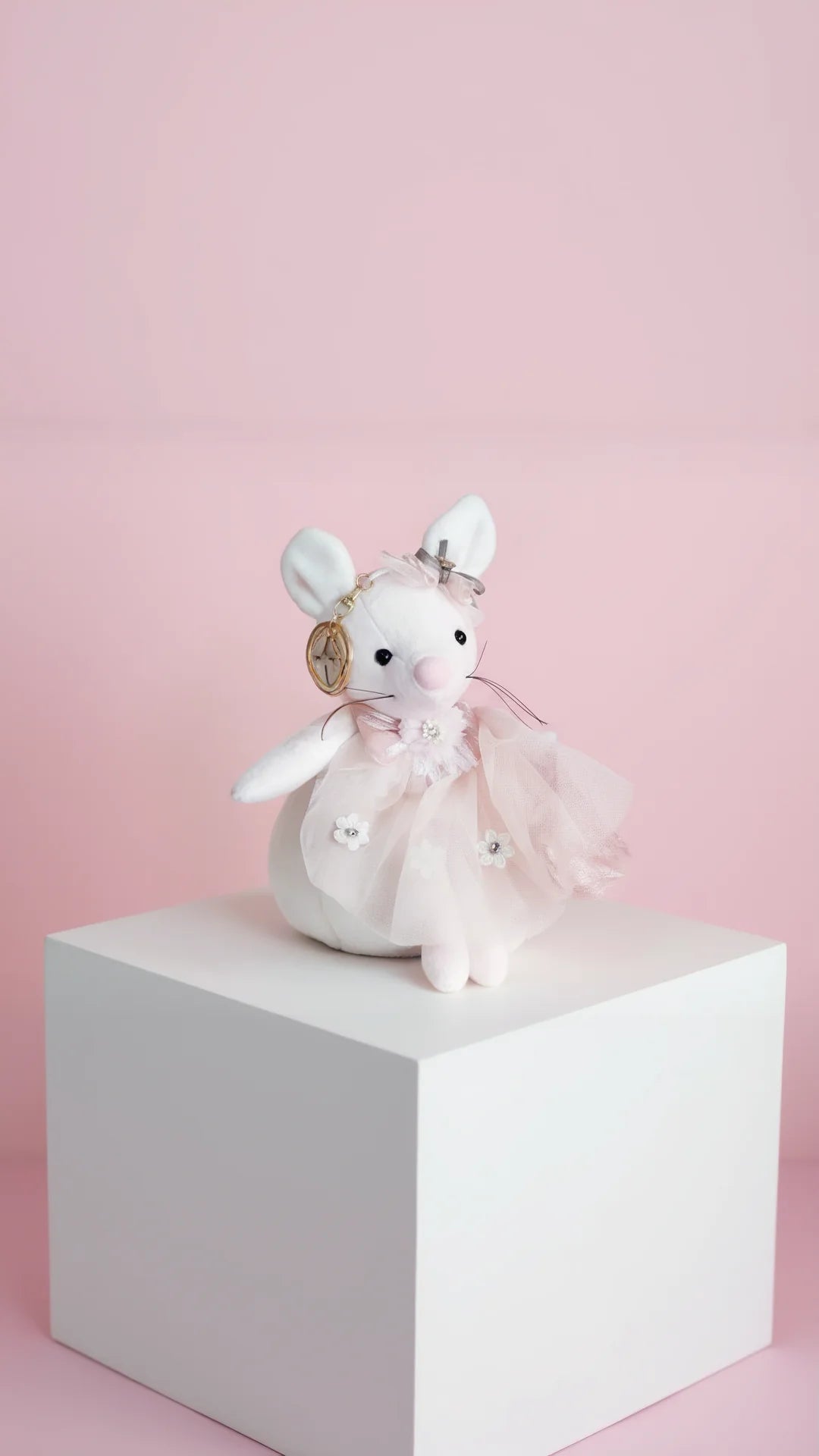 Maxi Softie Squad Miss Mouse Key Ring & Bag Charm