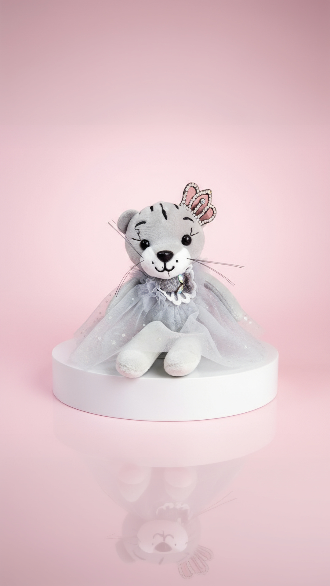 Mini Softie Squad Tiger Bag Charm Key Ring & Bag Charm