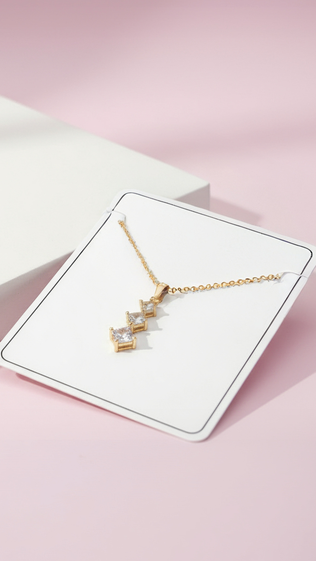 Layered Squares Crystal Pendant Necklace