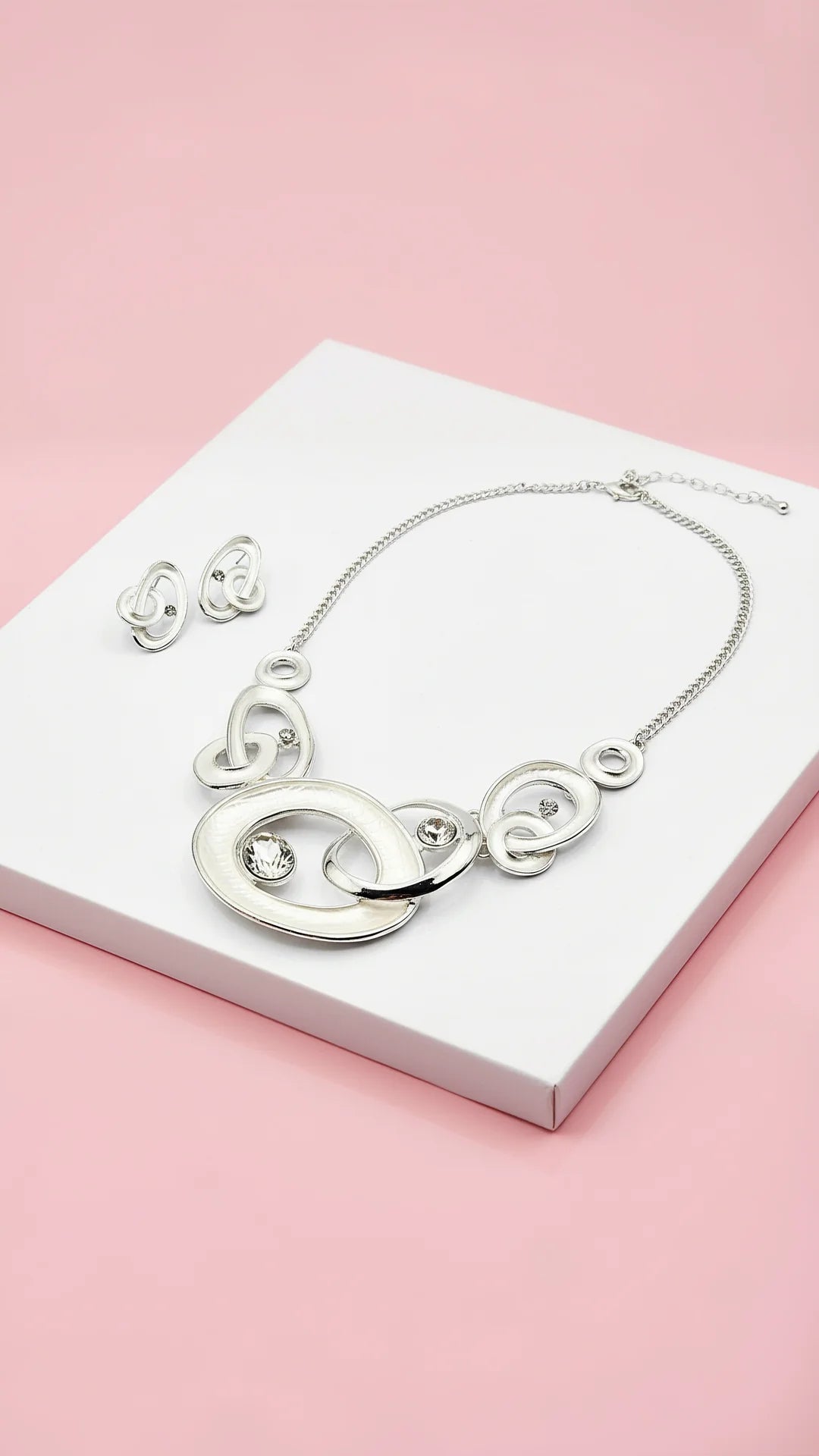 Abstract Oval Crystal Necklace & Earrings Set