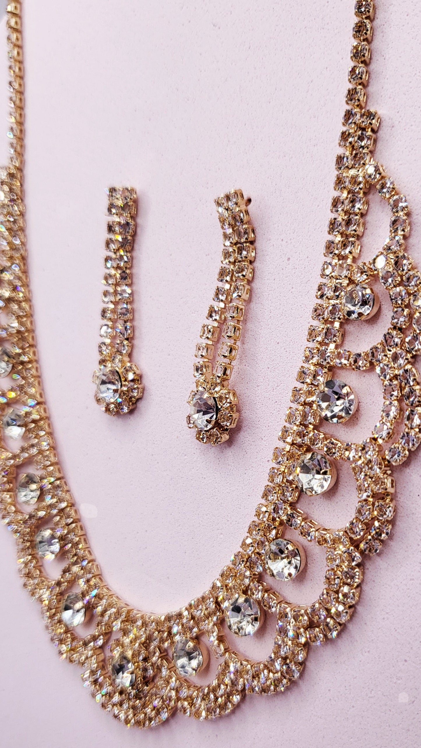 Curved Crystal Necklace Set