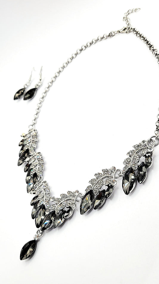 Essence Crystal Necklace Set