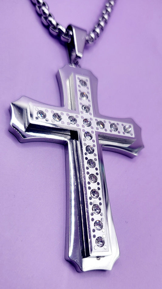 Gleam Silver Cross Necklace