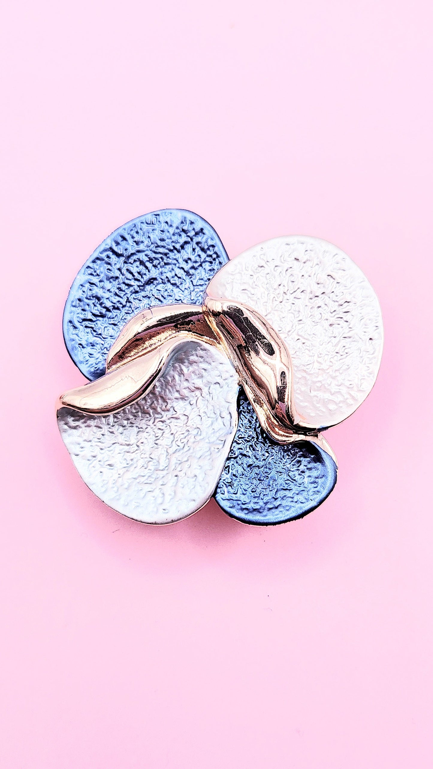 Abstract Magnetic Wave Brooch