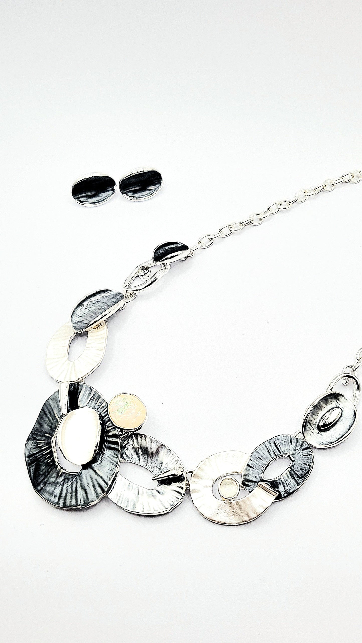 Abstract Oval Necklace & Earrings Set