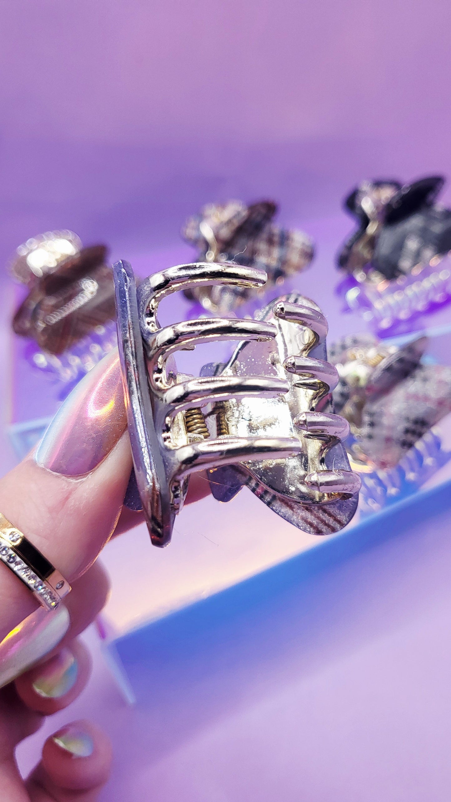 Glam Gloss Mini's Hair Clamps Pack of 12