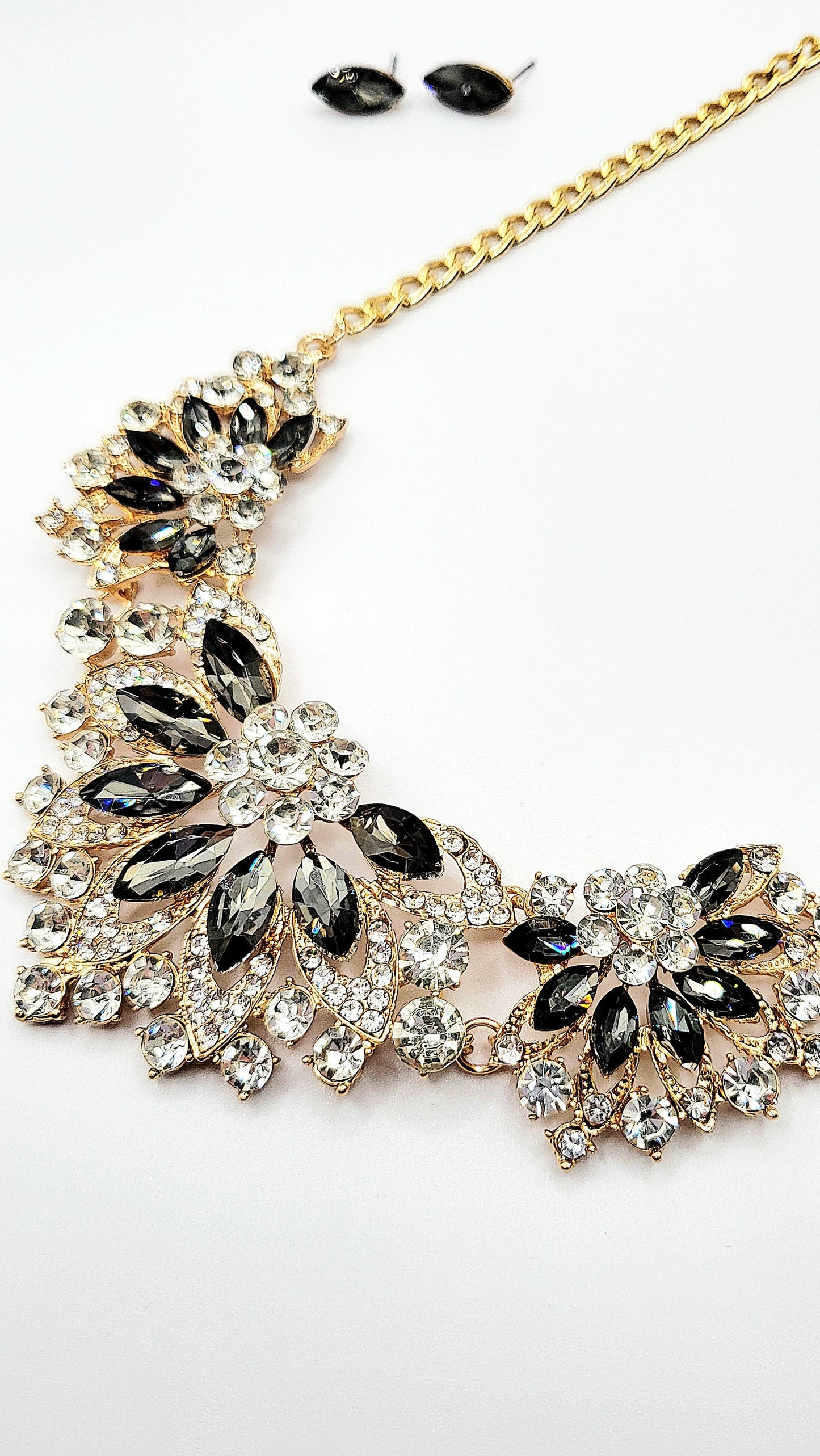 Aura Crystal Necklace Set